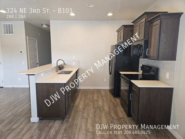 Building Photo - Immaculate 2 Bedroom in the Heart of Merid...