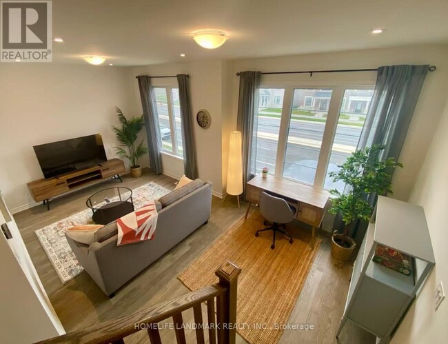 Photo du bâtiment - 1368 William Halton Pkwy