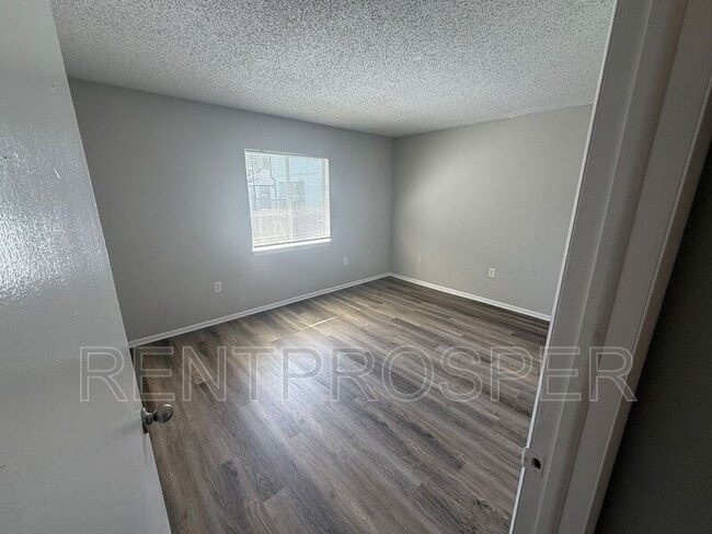 Building Photo - 4209 S Semoran Blvd