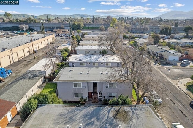 Foto del edificio - 2756 Argyll Ave