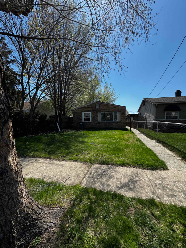 Primary Photo - 1532 Liberty St