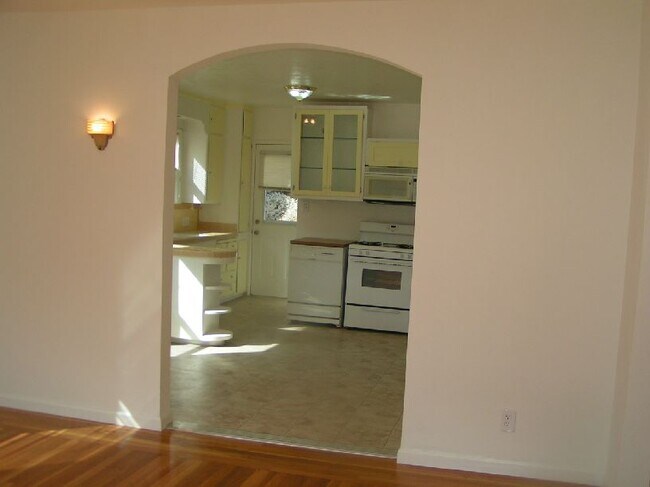 Foto del edificio - 2204 Castro St