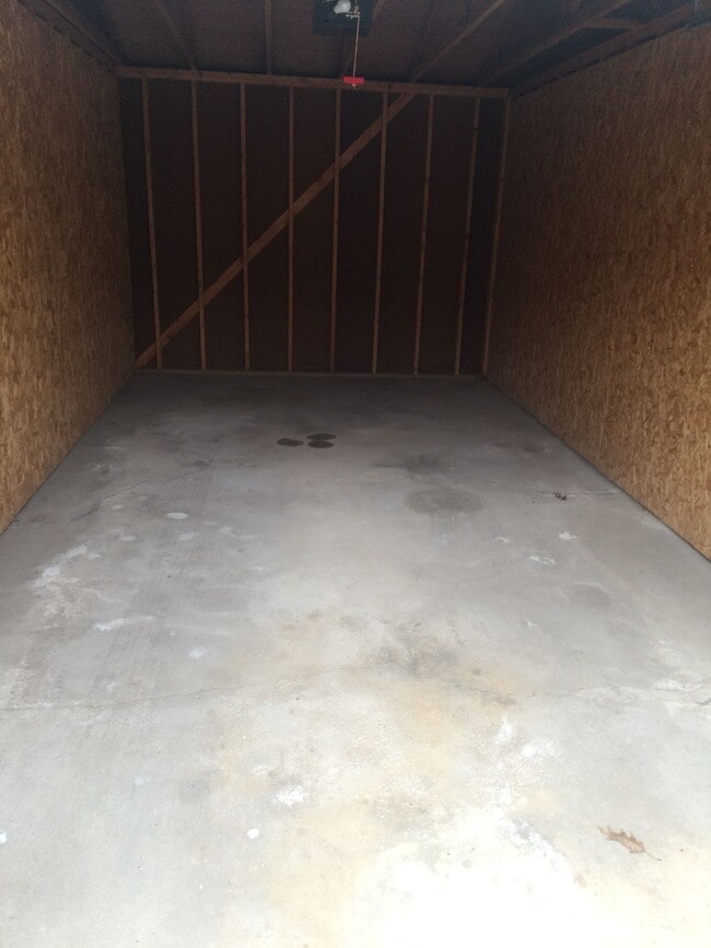 Building Photo - 4710 Trevor Cir