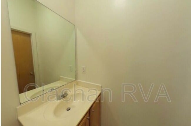 Photo - 301 Goshen St Apartment