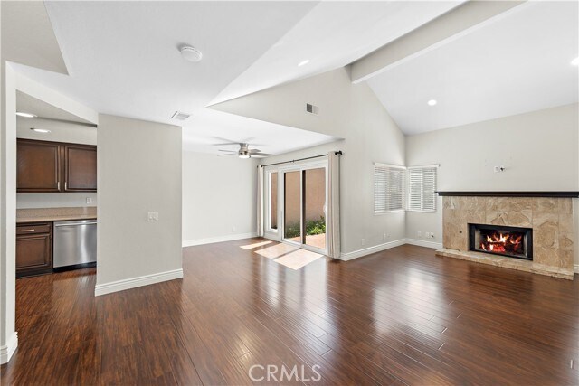 Foto del edificio - 24645 Sutton Ln