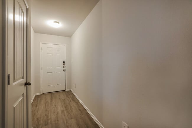 Building Photo - 2723 Bouvardia Wy