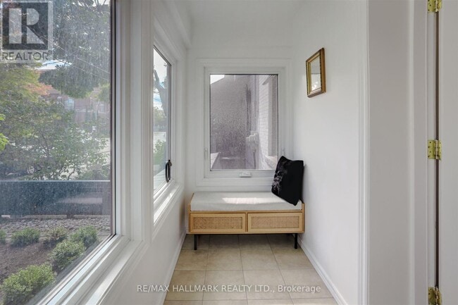 Photo du bâtiment - 10 McGee St