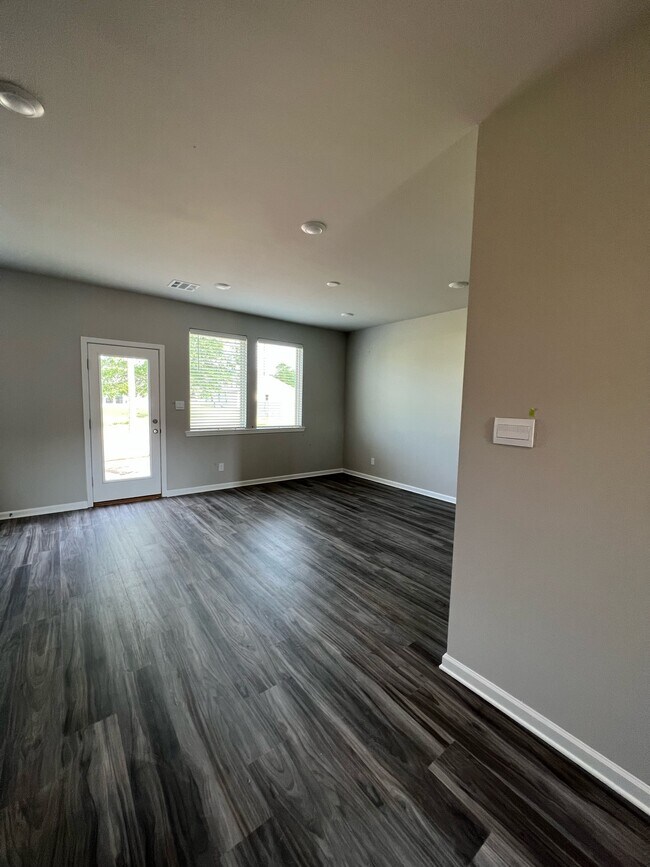 Foto del edificio - 48521 Red Fox Dr