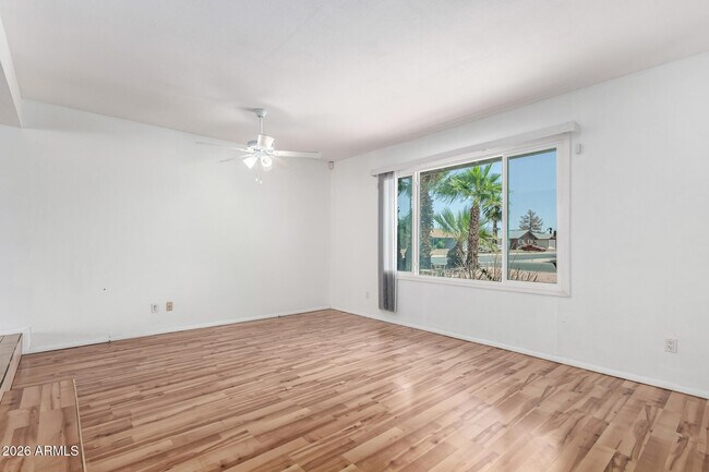 Building Photo - 4404 S McAllister Ave