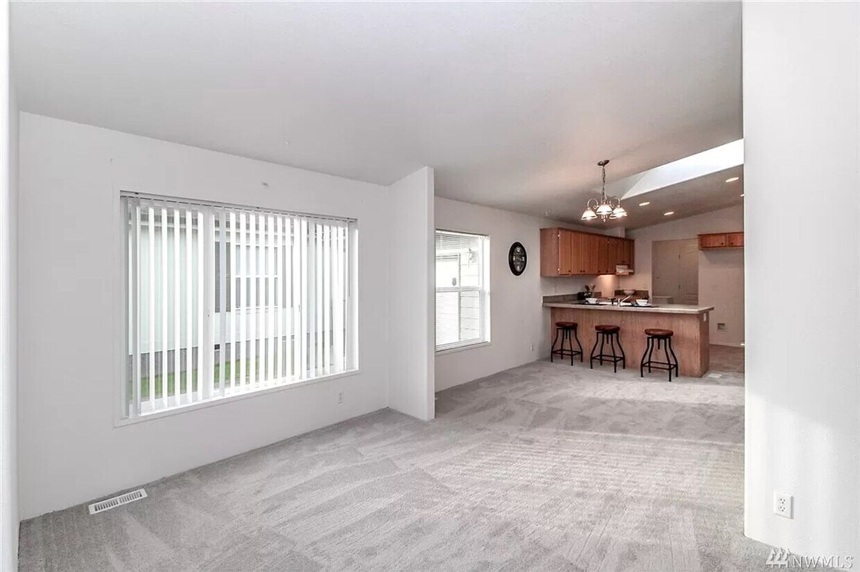 Building Photo - Fruitland MHP LLC