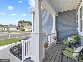 Building Photo - 26300 Tributary Blvd