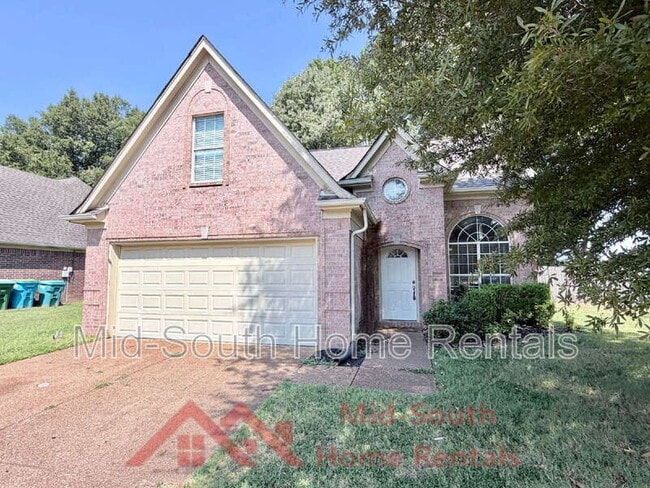 Building Photo - 11236 Wolf Woods Dr