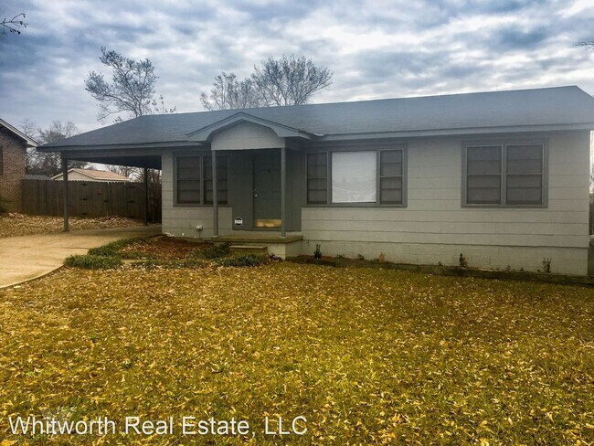 Building Photo - 3 br, 2 bath House - 1135 14th Place East