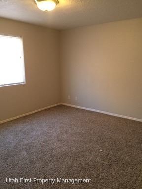 Foto del edificio - 674 W Evans Ridge Cir