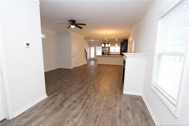 Building Photo - 1245 Russet Ln