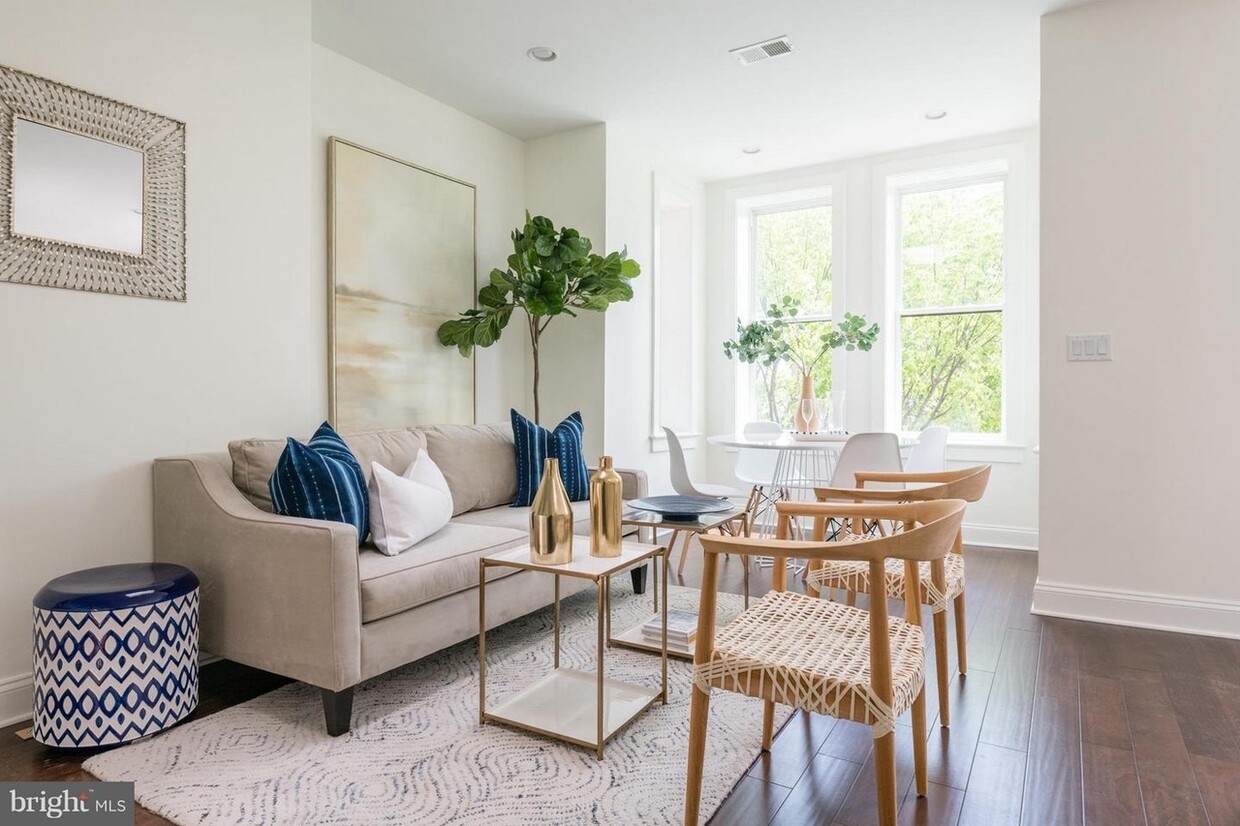 Foto principal - 919 O St NW