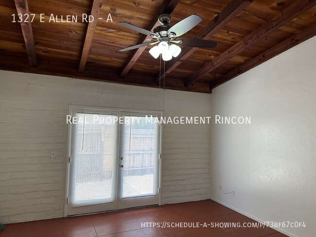 Foto del edificio - 1327 E Allen Rd
