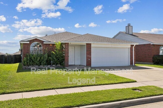 Foto del edificio - 8109 Dripping Springs Dr