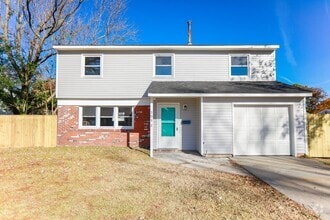 Building Photo - 3052 John Hancock Dr