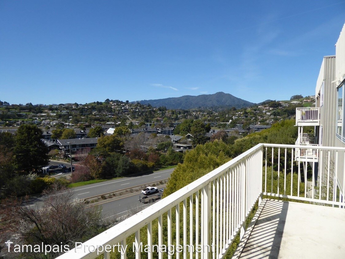 Primary Photo - 2 br, 1 bath House - 34 Andrews Drive, #134