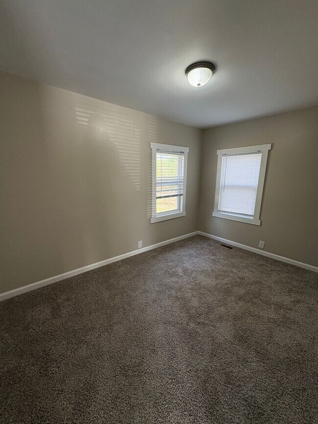 Foto del edificio - 1805 College St