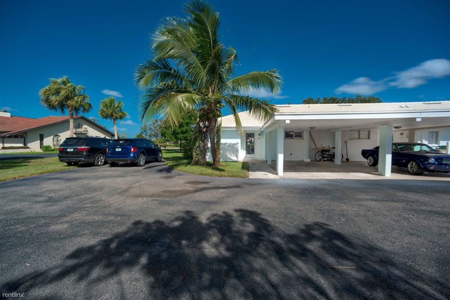 Building Photo - 345 Englewood Isles Pky