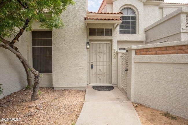 Foto del edificio - 1717 E Union Hills Dr