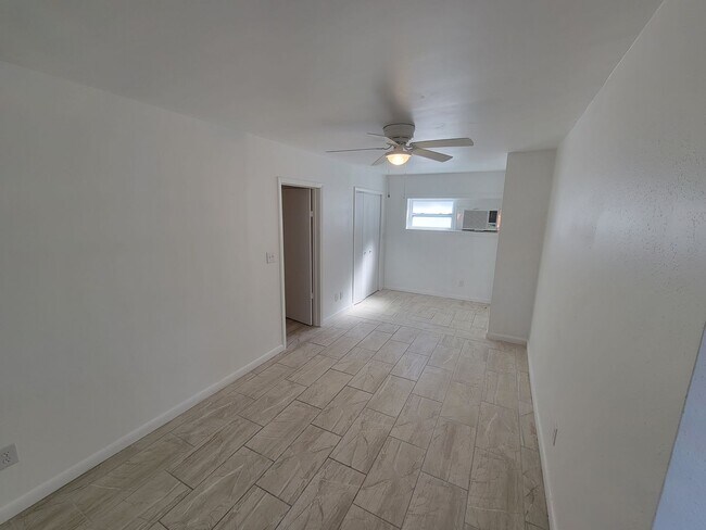 Building Photo - A Hidden Gem Offering Privacy and Convenience