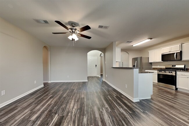 Building Photo - 10208 Red Fern Ct