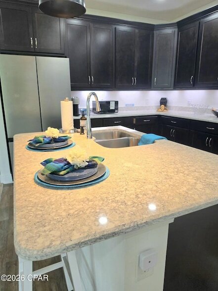Foto del edificio - 9348 Daydream Dr