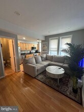 Building Photo - 314 V St NE Building Photo - 314 V St NE