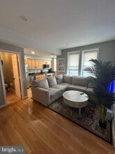 Building Photo - 314 V St NE Building Photo - 314 V St NE