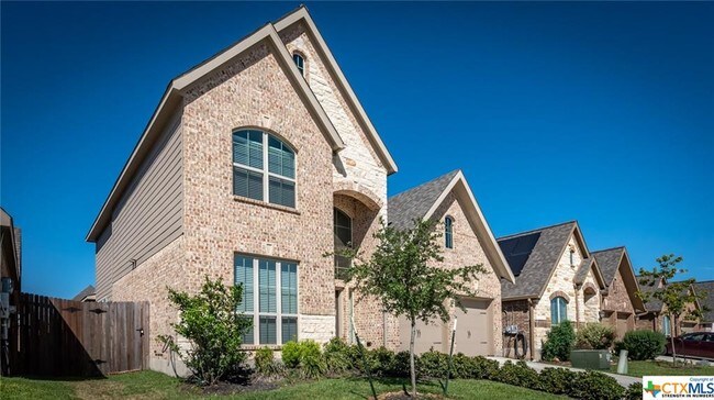 Building Photo - 2116 Mill Valley