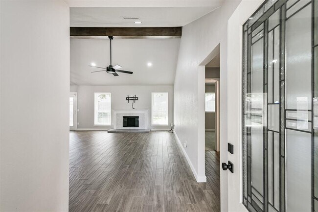 Foto del edificio - 10615 Prospect Hill Dr