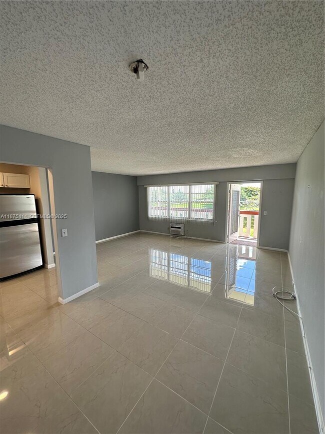 Foto del edificio - 37 Brighton A