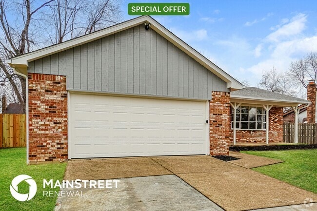Building Photo - 6464 Firethorn Ave
