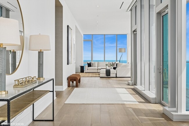 Foto del edificio - 363 E Wacker Dr