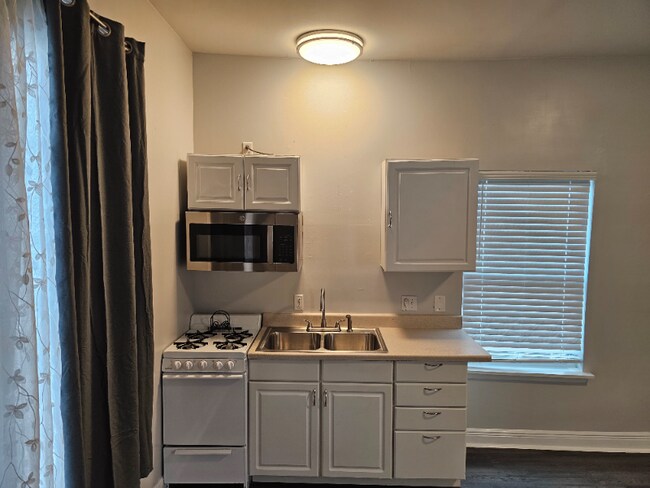 Foto del edificio - 1511 N Dupre St