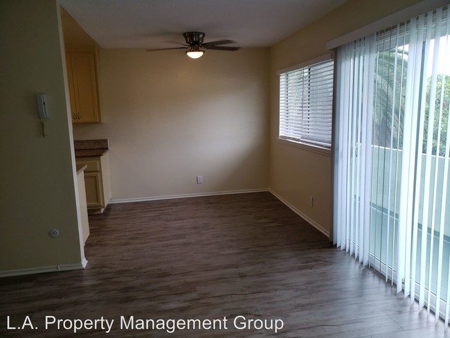 Building Photo - 3110 Vaquero Ave