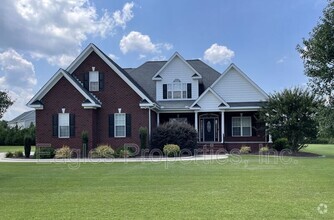 Building Photo - 107 Brighton Dr