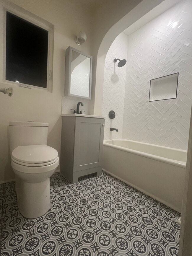 Bathroom - 2104 Laverna Ave