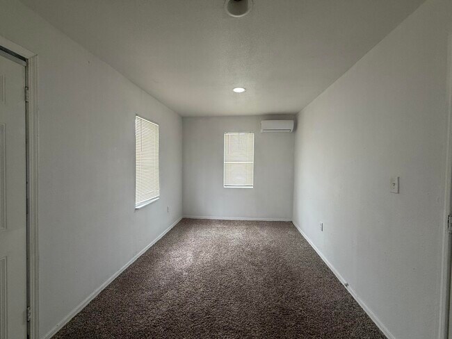 Foto del edificio - 1321 25th St