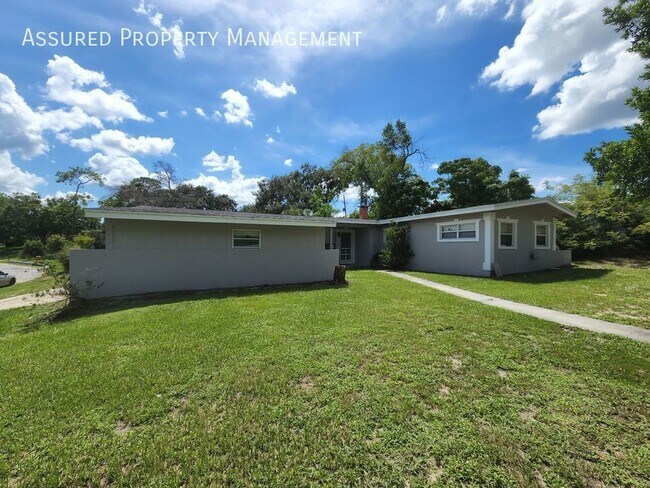 Building Photo - 5816 Wolf Rd
