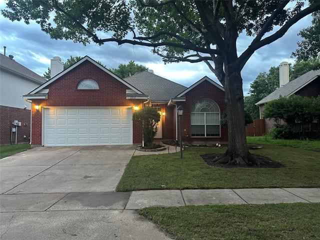 Foto principal - 2212 Heatherton Pl