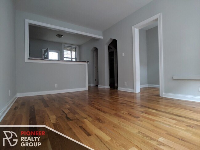 Foto del edificio - 4409 N Wolcott Ave