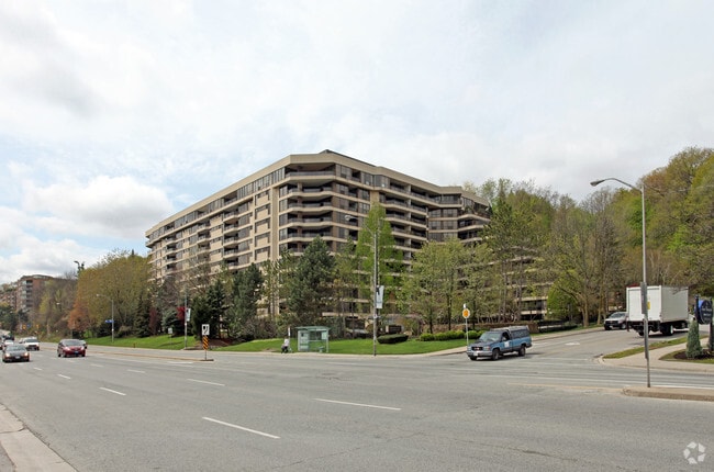 York Mills Place