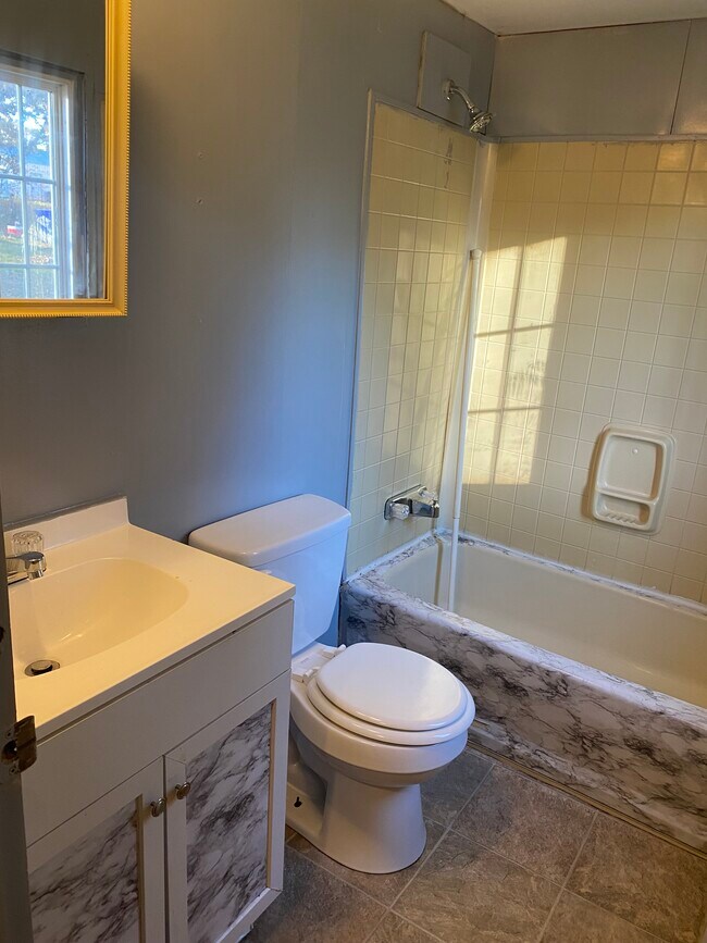 Foto del edificio - 13190 Hoosier Dr