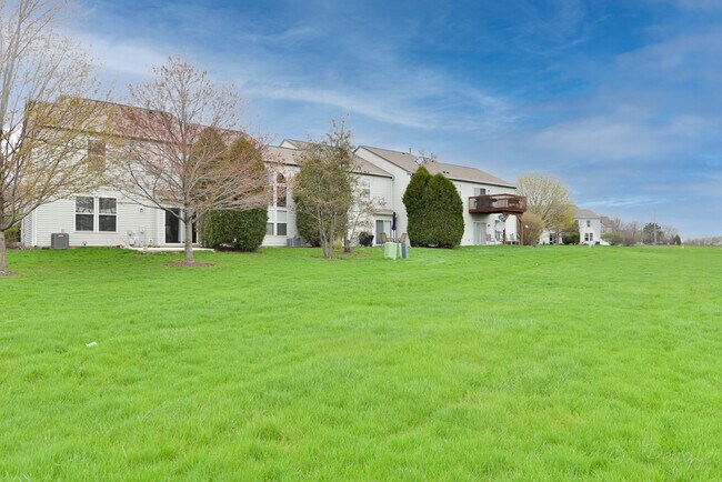 Foto del edificio - 3241 Pensbury Ct