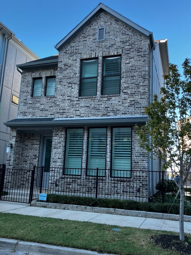 Building Photo - 522 Winners Cir