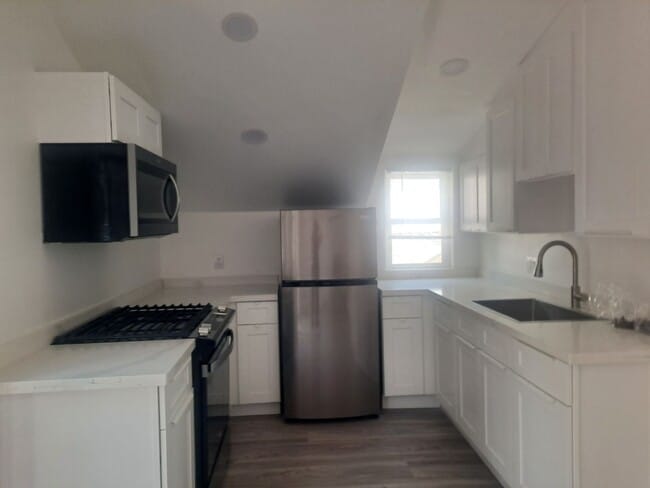 Foto del edificio - 401-405 Westbourne St